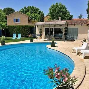 https://clos-st-pierre-de-fraisse.fr-provencehotel.com